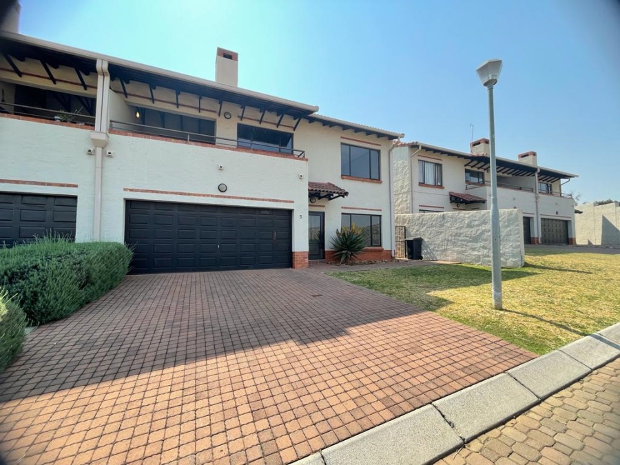 4 Bedroom Property for Sale in Xanadu Eco Park North West